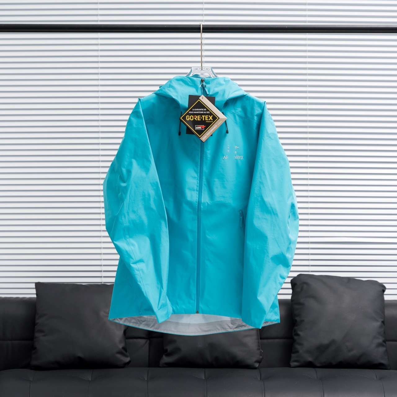 Transfronterizo suministro directo de LT Bird 's home con el mismo tipo de chaqueta de asalto masculina y femenina al aire libre impermeable abrigo de cáscara suave