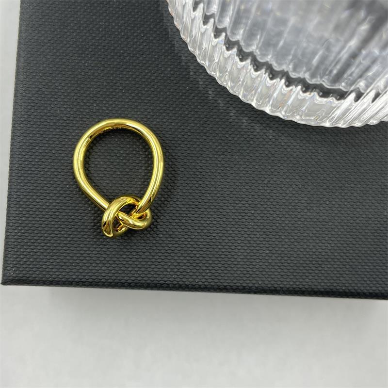 Elegant Fashion Simple Style Geometric Knot Copper Plating Knot Rings