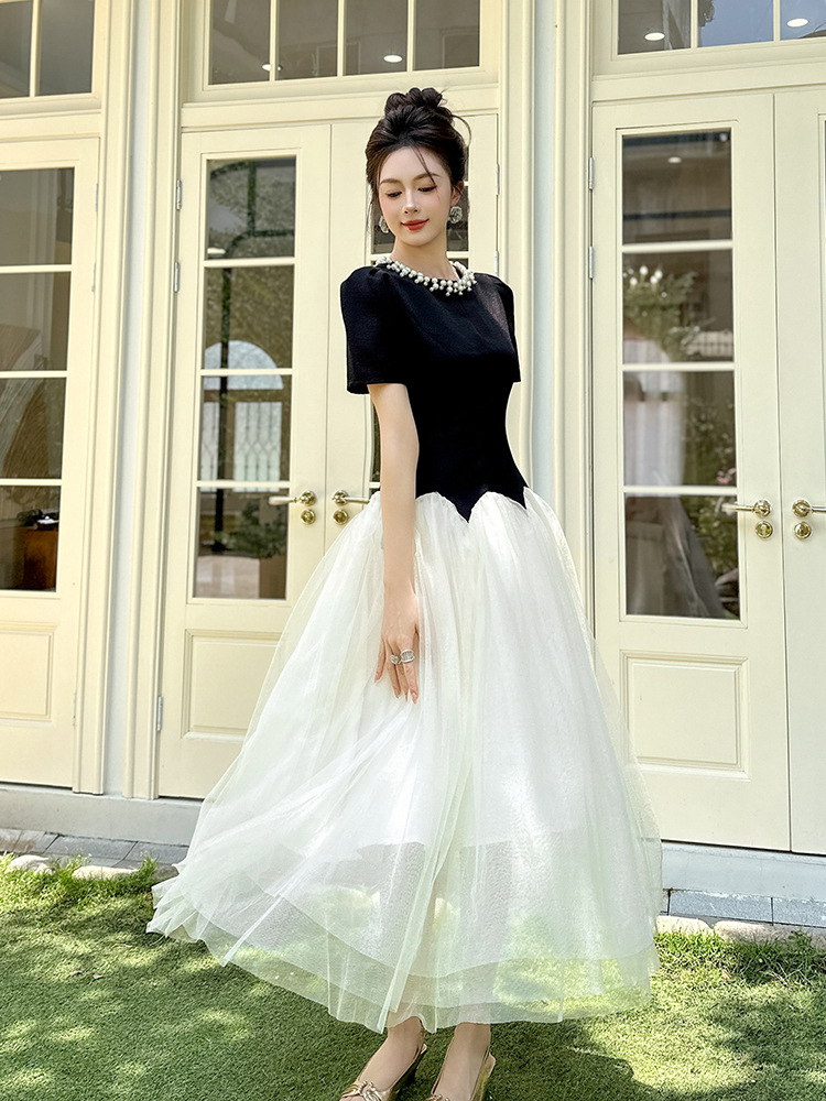 Váy maxi nữ thắt eo phồng lưới kiểu Pháp Hepburn dáng công chúa — đen