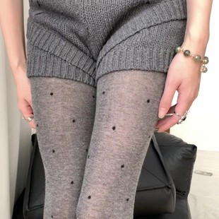 miuϵ��ɫ΢͸���c�Bѝ�mŮ�ﶬ��2025���¿��⴩���|���ѝ�@��