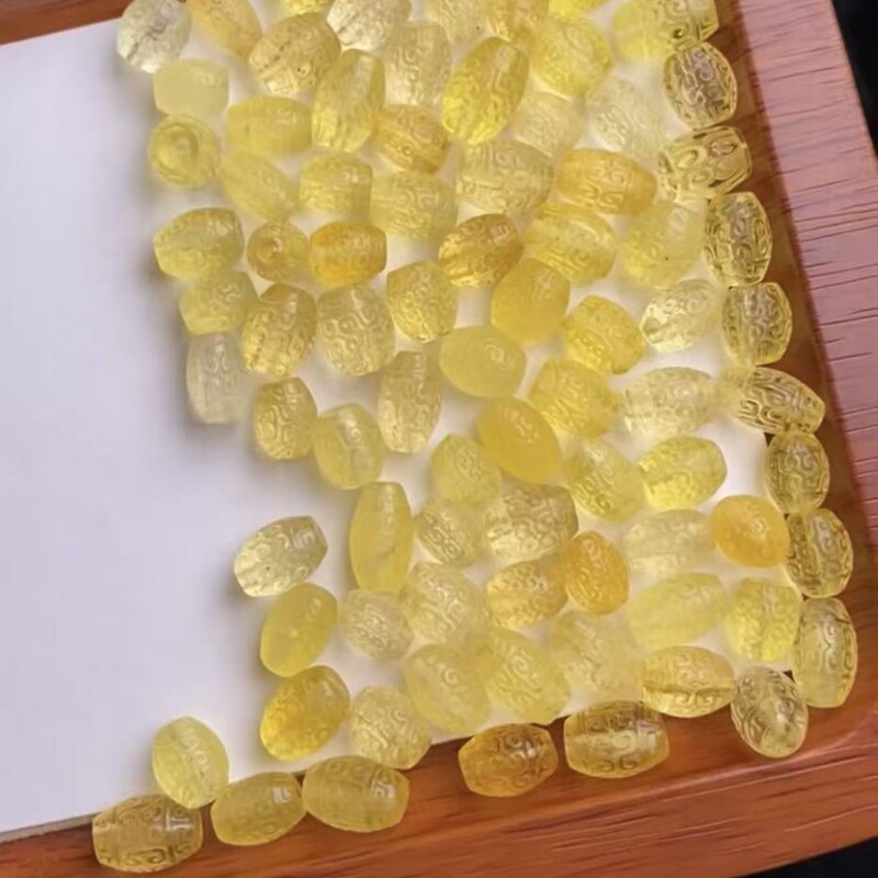 Natural Amber Gold Amber Pattern Barrel Bead Accessories, Exquisite Carving, Small Things Require a Lot of Work and Materials, Very Exquisite m Natural Amber Gold Amber Pattern Barrel Bead Accessories, Exquisite Carving, Small Things Require a Lot of Work and Materials, Very Exquisite m