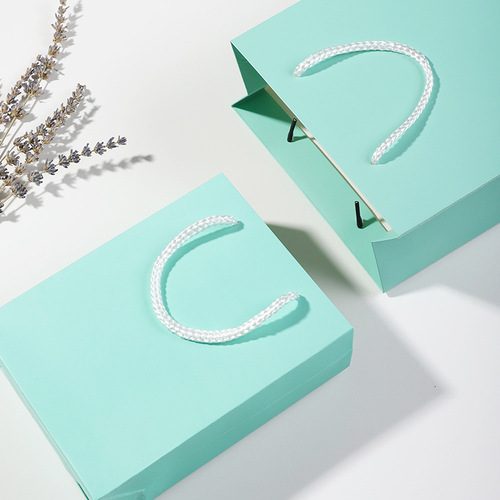 Green jewelry gift bag accessories bracelet necklace ring earring packaging box lipstick handbag