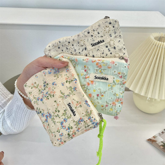 410111 small size Cosmetic Bag Fresh Small Floral Portable Makeup Storage Bag Clutch Bag Zipper Lipstick Storage