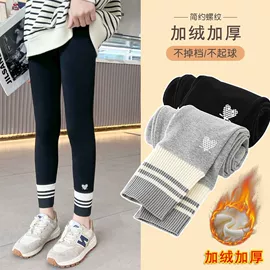 童裤;童衬衫;童套装