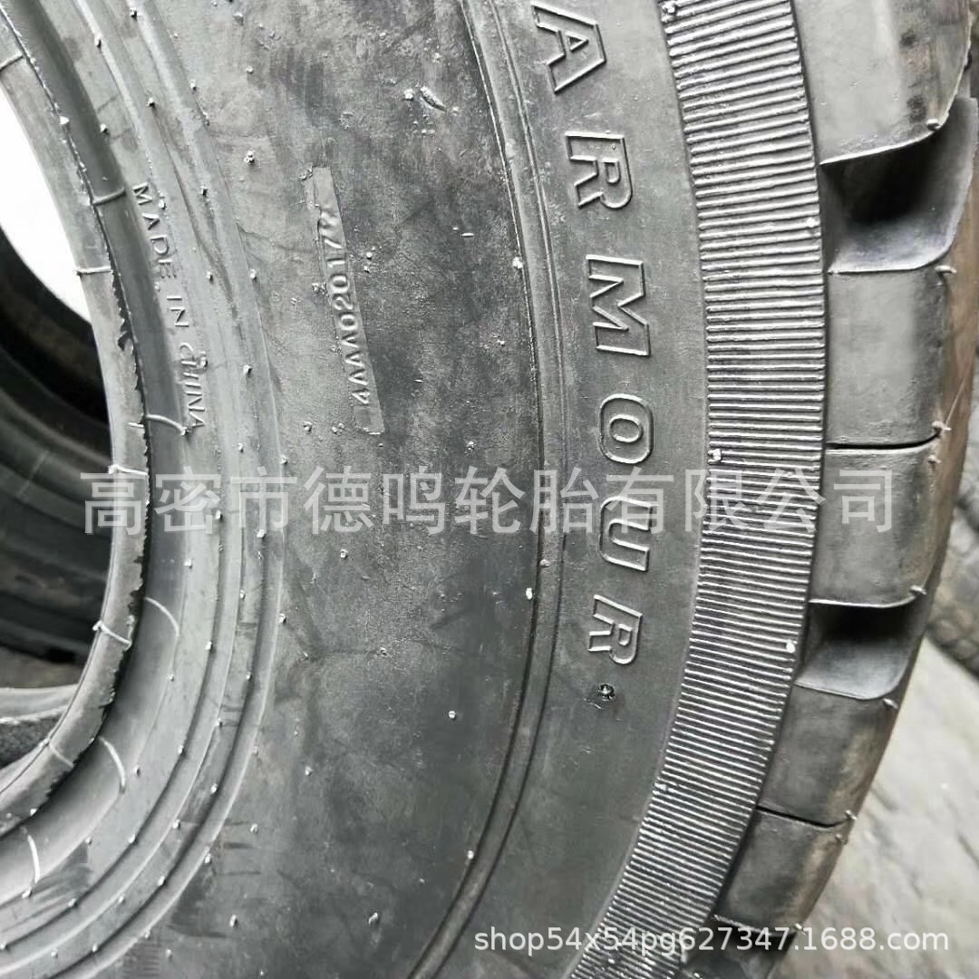 Suministro de triángulo camión volquete neumático de cuerpo ancho 13.00-20 maquinaria de ingeniería neumático 1300-20