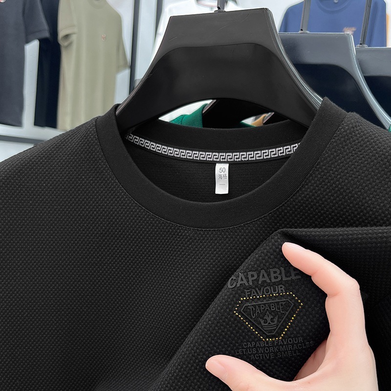 男性の绢糸の長袖のtシャツの中年の丸首の春秋の金のカジュアルな紳士服のゆったりしているプリントのtシャツの震え音は代行します。|undefined
