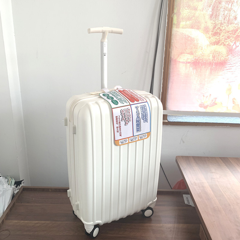 Export to Japan single trolley suitcase...
