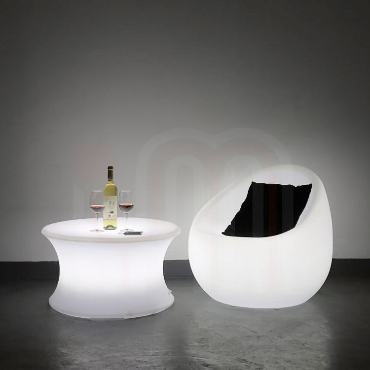 现货led发光咖啡桌 休闲酒吧遥控七彩发光桌子 酒店晚会酒吧吧台|ru