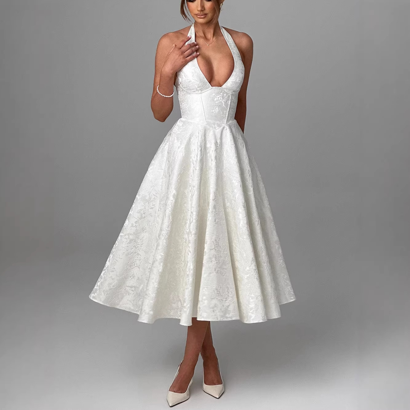 European And American Cross-Border V-Neck Halter Jacquard High-End Evening Spring Summer Elegant Sleeveless Backless_voghion.com