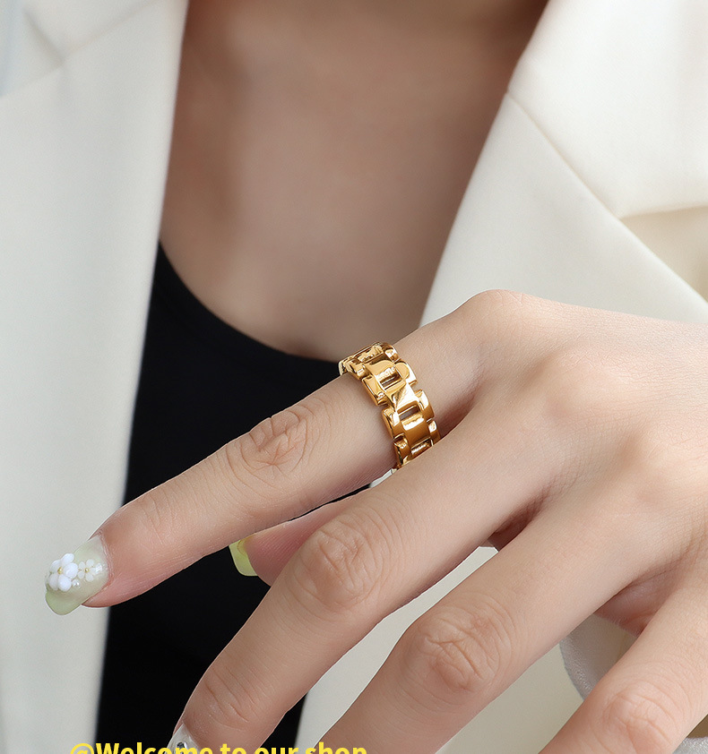 Neue Ins Einfache Modische Textion Schwere Industrie Uhr Kette Stil Ring frauen Finger Ring Titan Stahl Überzogene frauen Schmuck_voghion.com