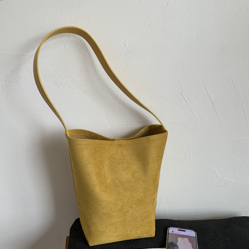 Retro Suede ROW Large Capacity Bucket Bag for Women Casual Commuter Cross-border Shoulder Bag Fashion Underarm Bag - Thumbnail 8