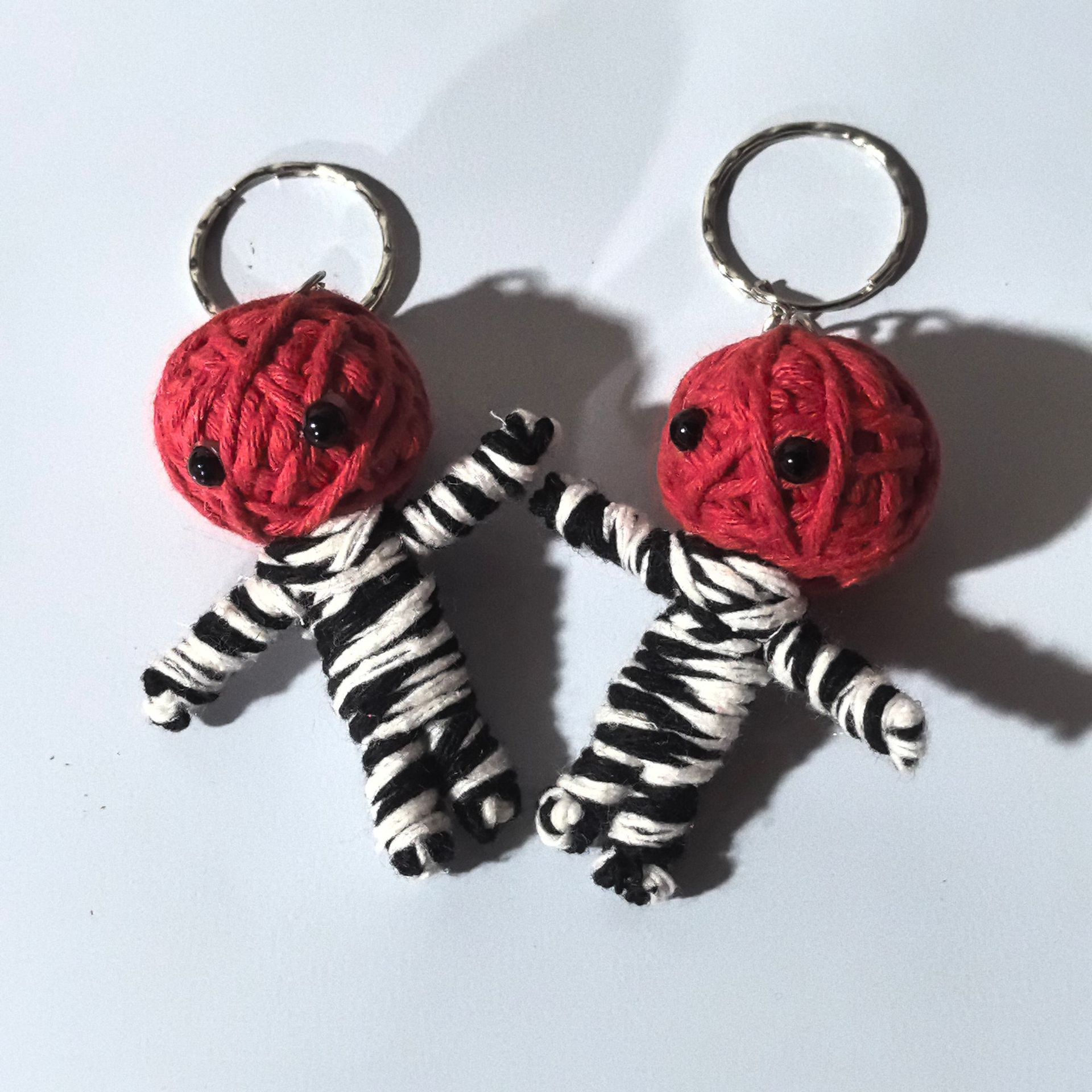 Lana hecha a mano malvada muñeca bruja muñeca decoración navideña ambiente regalo llavero Halloween