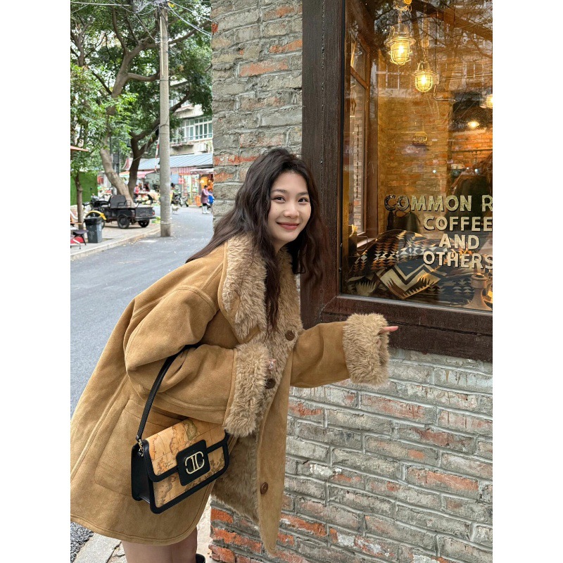 环保皮草两面穿皮毛一体羊羔毛机车服秋冬宽松加厚麂皮毛毛外套女