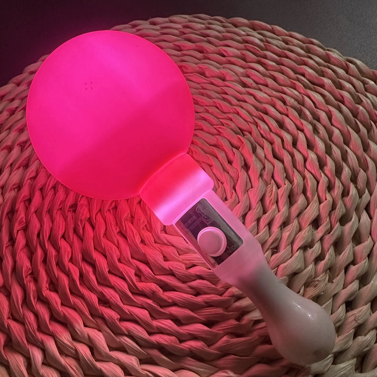 Martillo de arena luminoso props sonoros varilla fluorescente mano luminosa atmósfera reunión anual de palos de apoyo bar fiesta KTV