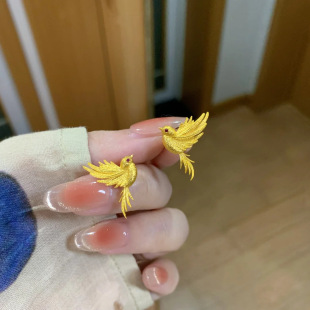 ����ʽ�͹��w�B�����S�����L�r��С�������p�ݾ��½�ɫ���Ů��