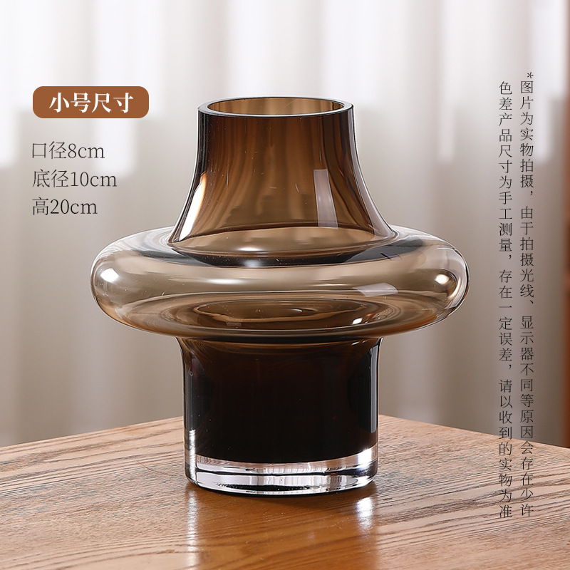 Trompeta de color marrón