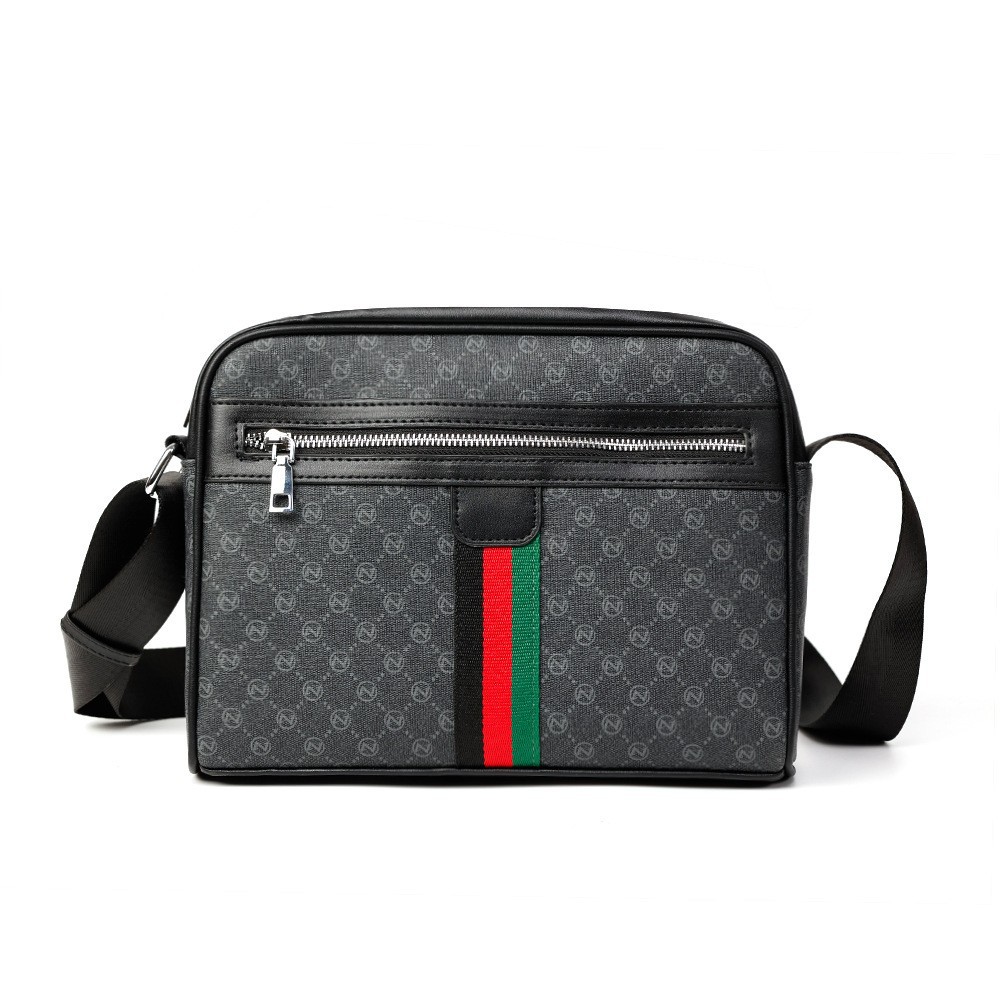 2026 New Men's Crossbody Bag, Fashionable Casual Commuter Trendy Shoulder Bag, Versatile Horizontal Style High-End Men's Bag Wholesale