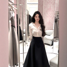 从一时刻【雕雕女孩】宽松白色v领长袖衬衫感半身裙通勤套装