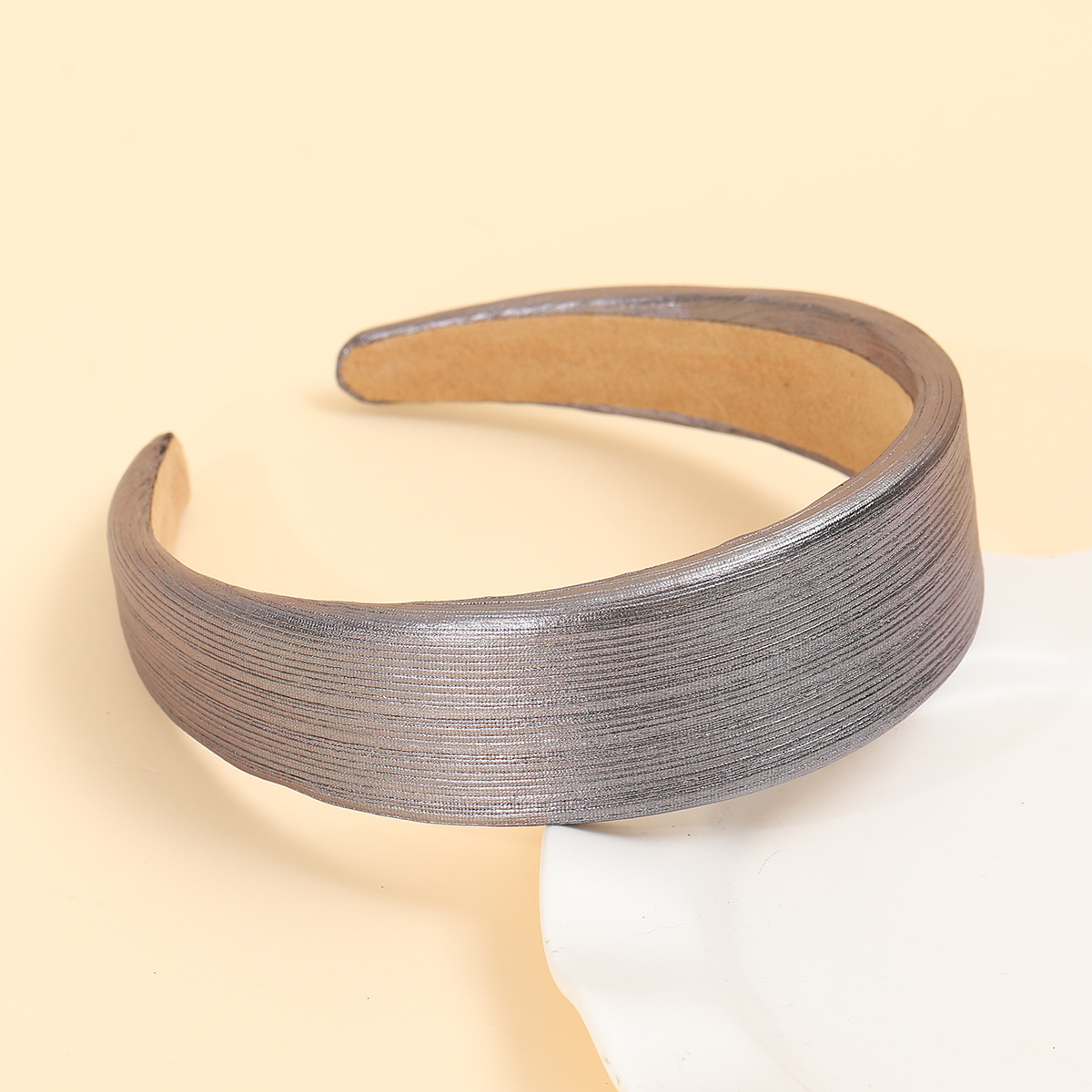 Nuevo metal coreano PU cuero cabello brazaje decoración diaria esponja plateada alta cabeza de cabeza