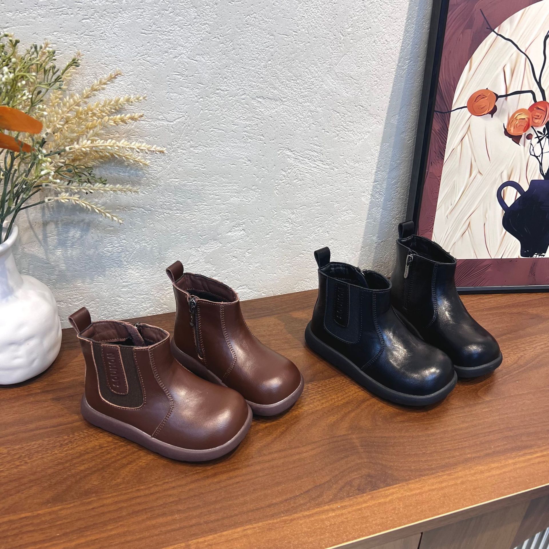 2025 New Kidsren's Chelsea Short Boots, Fashionable Velvet Baby Boots, Comfortable Soft-Soled British Style Boots for Boys and Girls