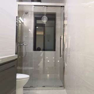 厂家批发定制极简风钢化玻璃小空间卫生间三联动不锈钢推拉淋浴房