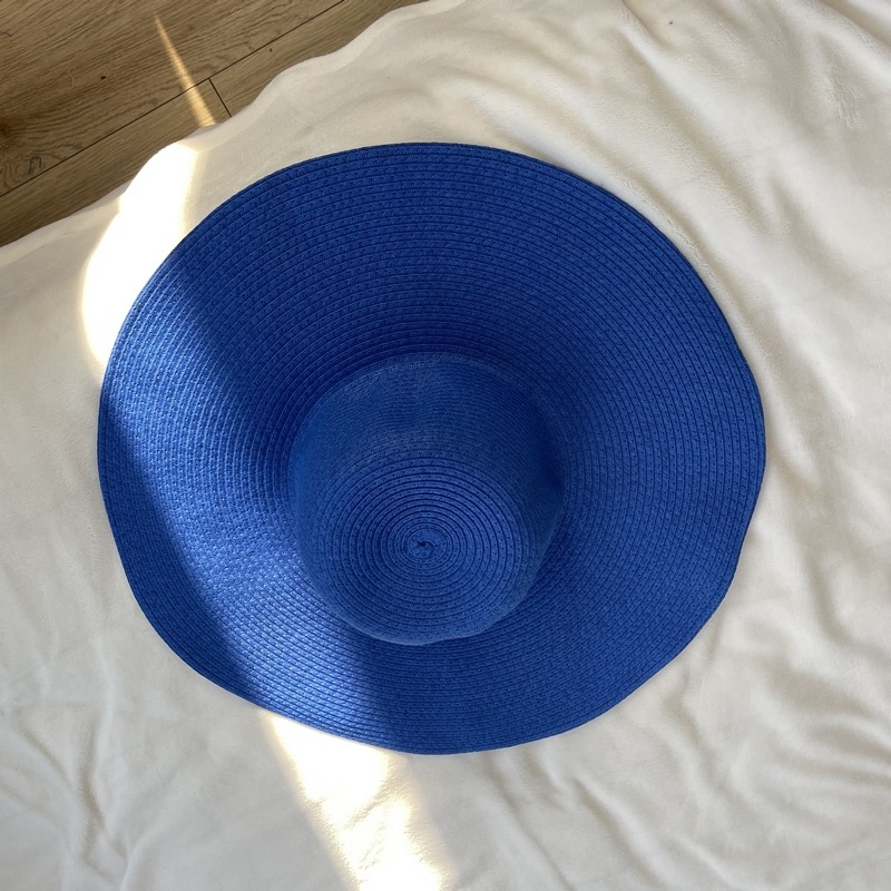 Summer Season Women's Elegant Simple Style Solid Color Crimping Straw Hat