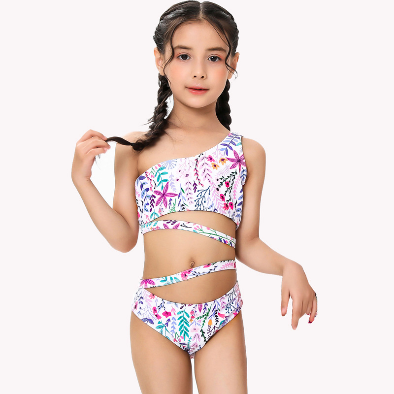 2026 Children's Swimwear Foreign Trade Two-Piece Hip-Covering Design New Bikini Large, Medium, and Small Girls' Swimwear Wholesale in Stock