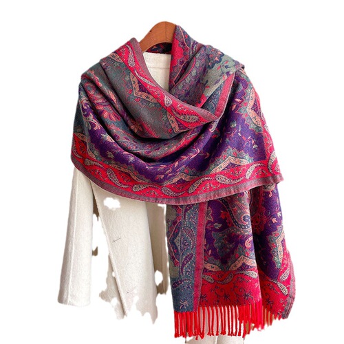 Ethnic style travel wear shawl Lijiang Yunnan scarf women's blanket outer warm cloak cloak sun protection wholesale