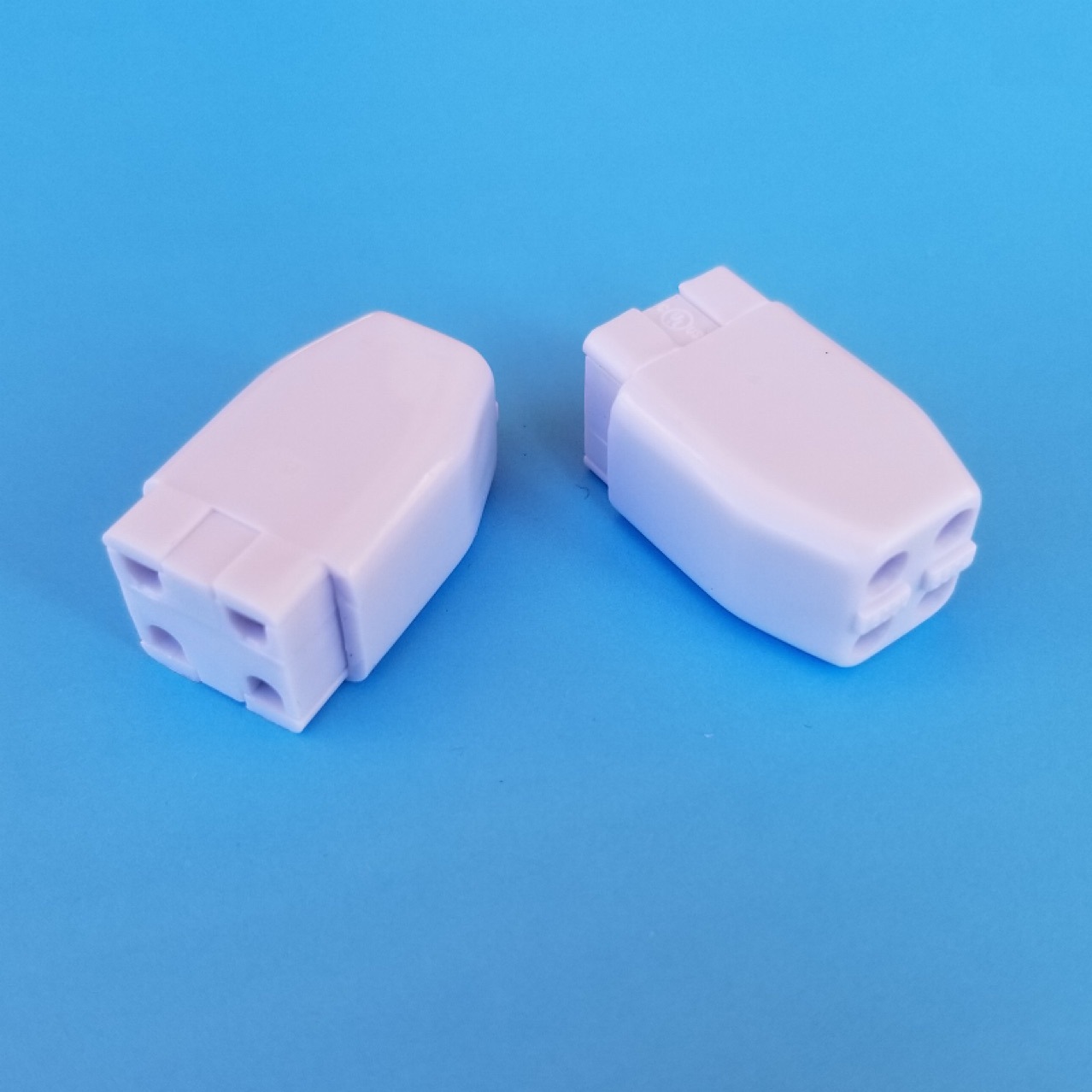 厂家直销G10Q紫外线消毒灯UV灯环形灯管四针灯管灯座灯脚灯头