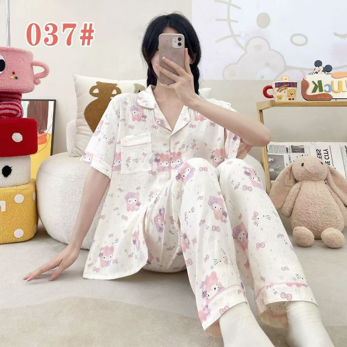 Estilo explosivo transfronterizo spot verano pantalones de manga corta cardigan solapa pijamas de dibujos animados lindo nube femenina algodón cómodo servicio a domicilio