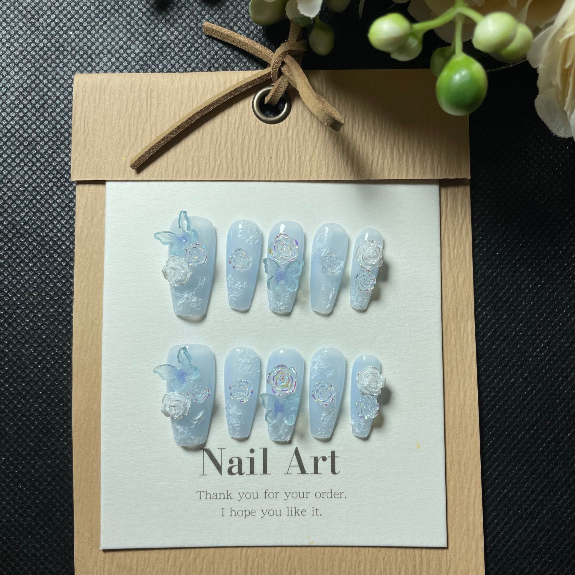 [Elefante hermano manicura fábrica] desgaste hecho a mano uñas azul puro deseo mariposa amor flor yeso manicura producto terminado B118