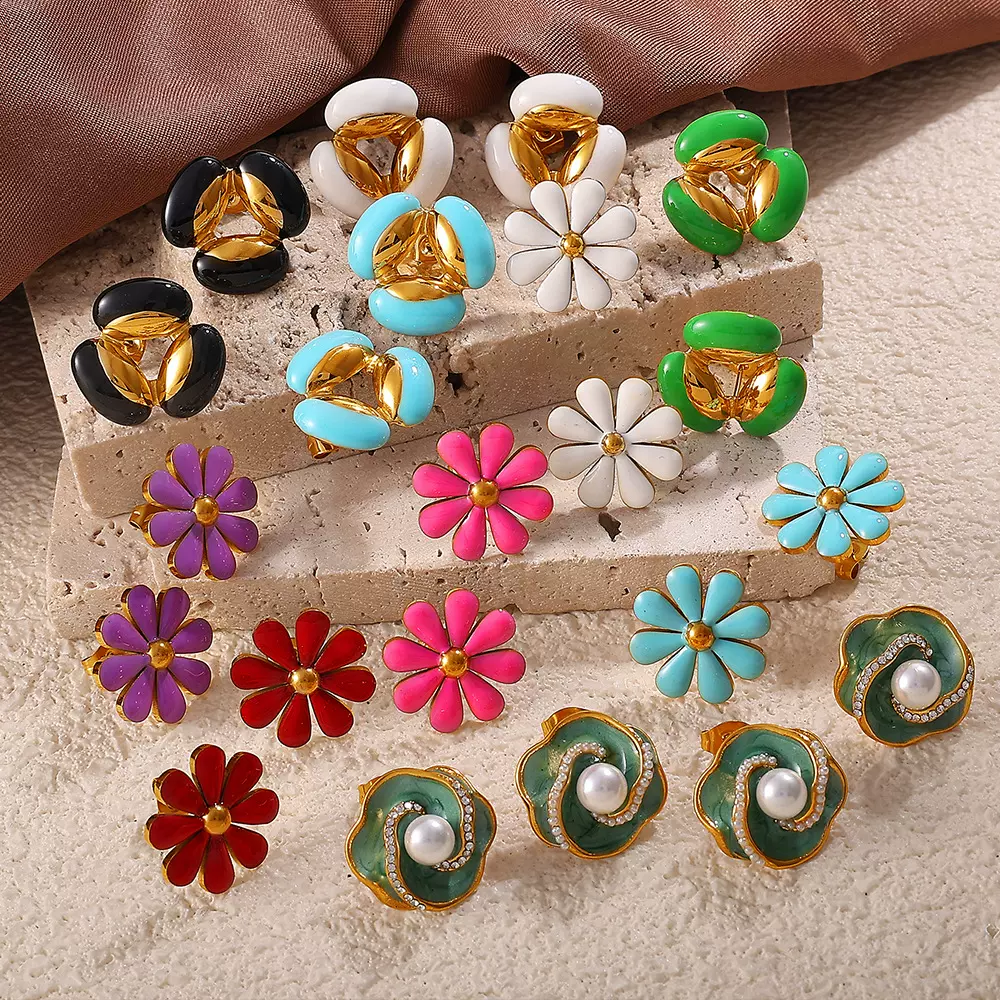 欧美复古港风滴油花朵耳钉不锈钢镀18K金简约小巧时尚珍珠耳饰女