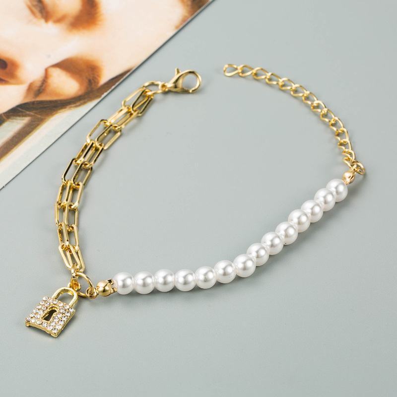 Korean Simple Alloy Inlaid Pearls Lock Multi-layer Bracelet display picture 3