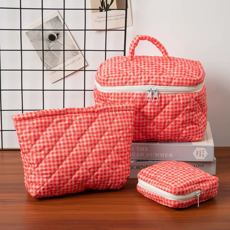 Brand fresh cosmetic bag, small clutch bag, travel bag, organizer bag, Korean style