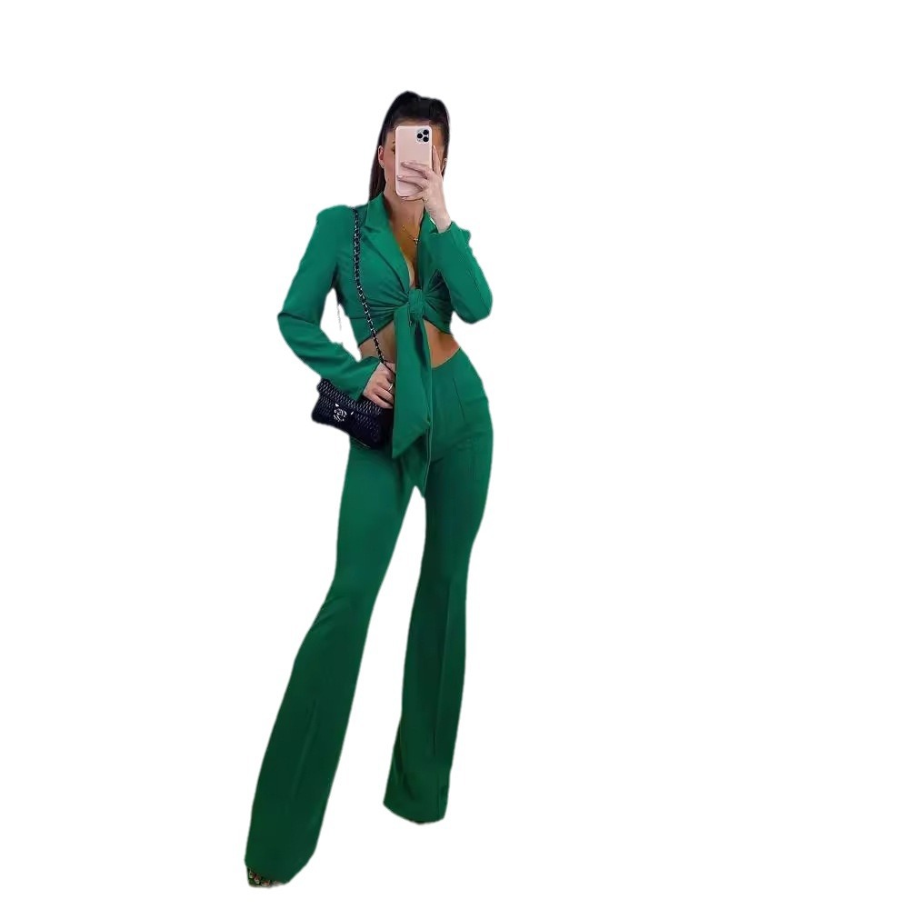 GraceChic – Europäischer und amerikanischer, sexy Schnürblazer mit langen Ärmeln, gepolsterten Schultern und eng anliegender Schlaghose – Frühjahr/Sommer 2024 (Neu)_voghion.com