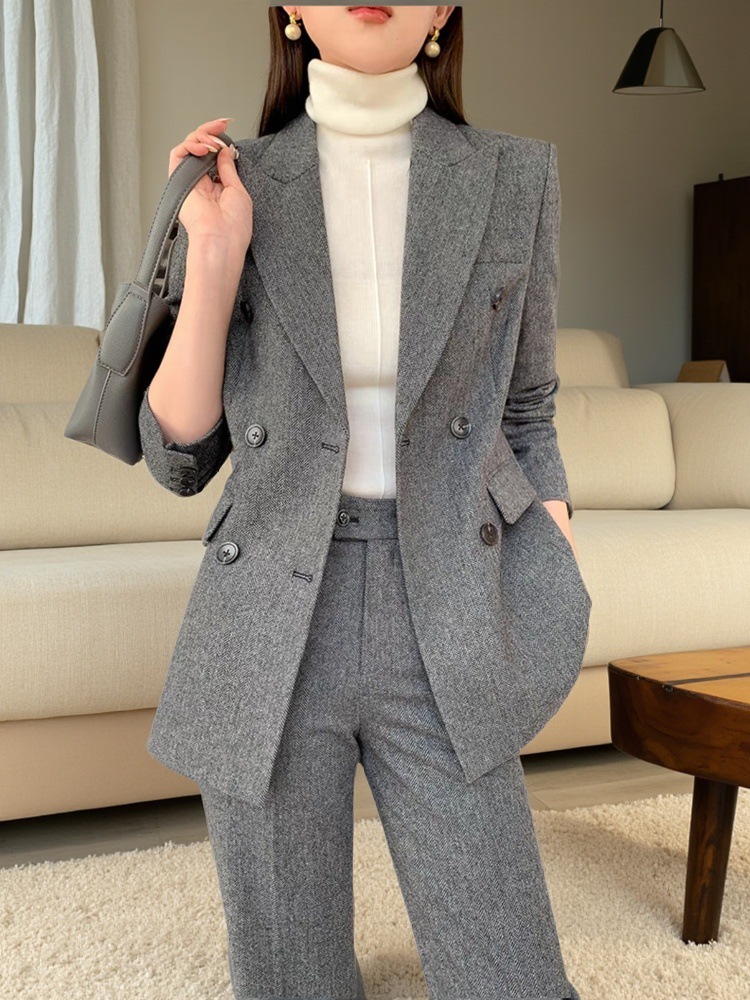 ウールのスーツのコートの女性の冬の厚手の2024の新型の高級感のビジネスの通勤のスーツの毛のスーツの正装