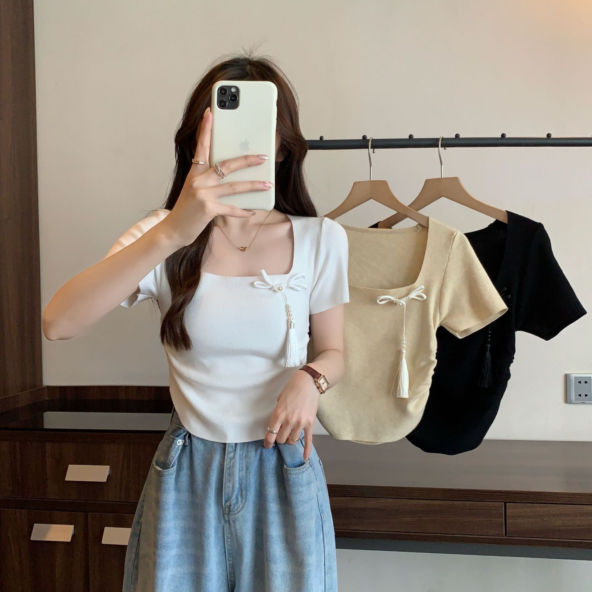 Nov poletni dizajn z naramnicami, nepravilna majica s kratkimi rokavi v kitajskem slogu, ženska pletena majica s kratkimi rokavi in ​​oglatim izrezom._voghion.com