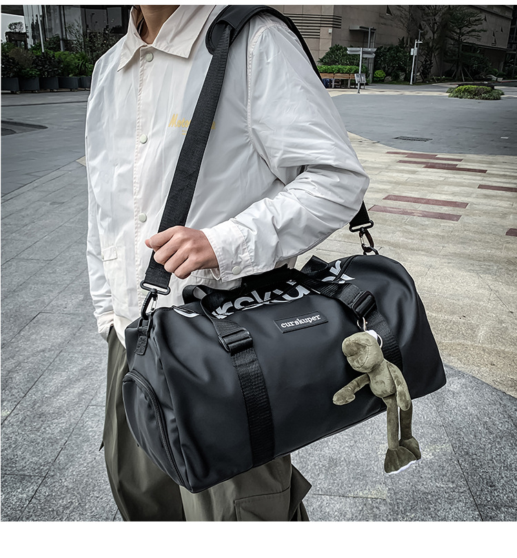 Nueva bolsa de viaje bolsa de almacenamiento de alojamiento Yoga Fitness Bolsa de embarque bolsa de entrega bolsa de mensajero portátil fábrica de productos al por mayor