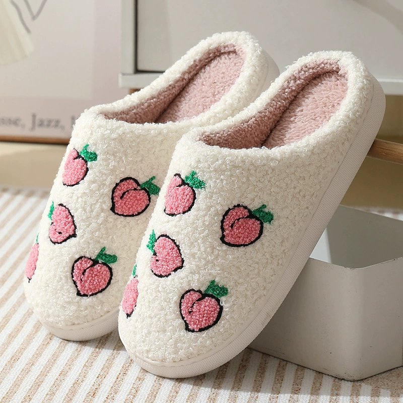 Plush indoor slippers, cartoon strawberry style, unisex, sizes 36–45, warm cozy pair