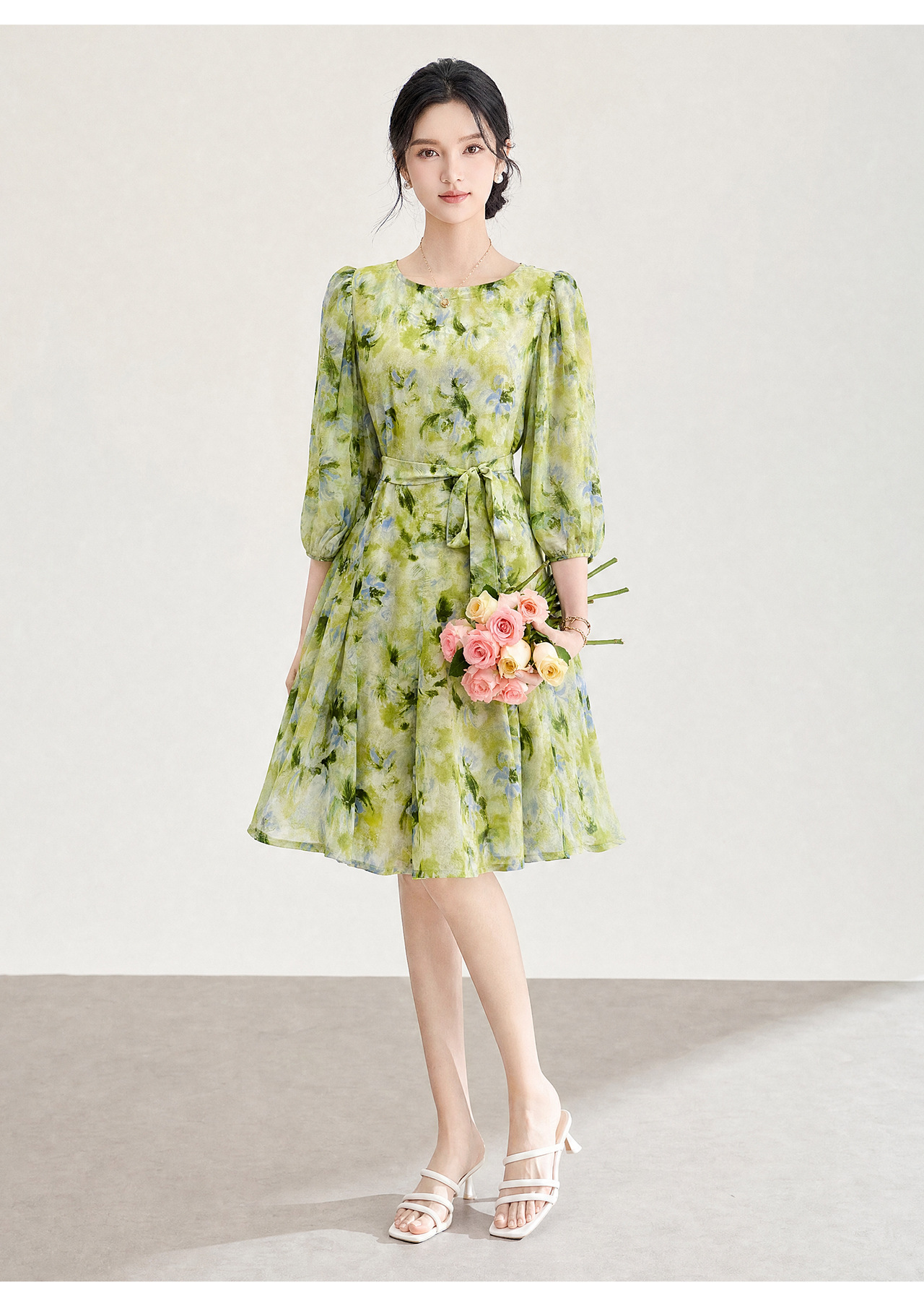 Đầm maxi nữ tay phồng hoa nhí chất liệu voan chiffon — xanh lá cây chi tiết 18