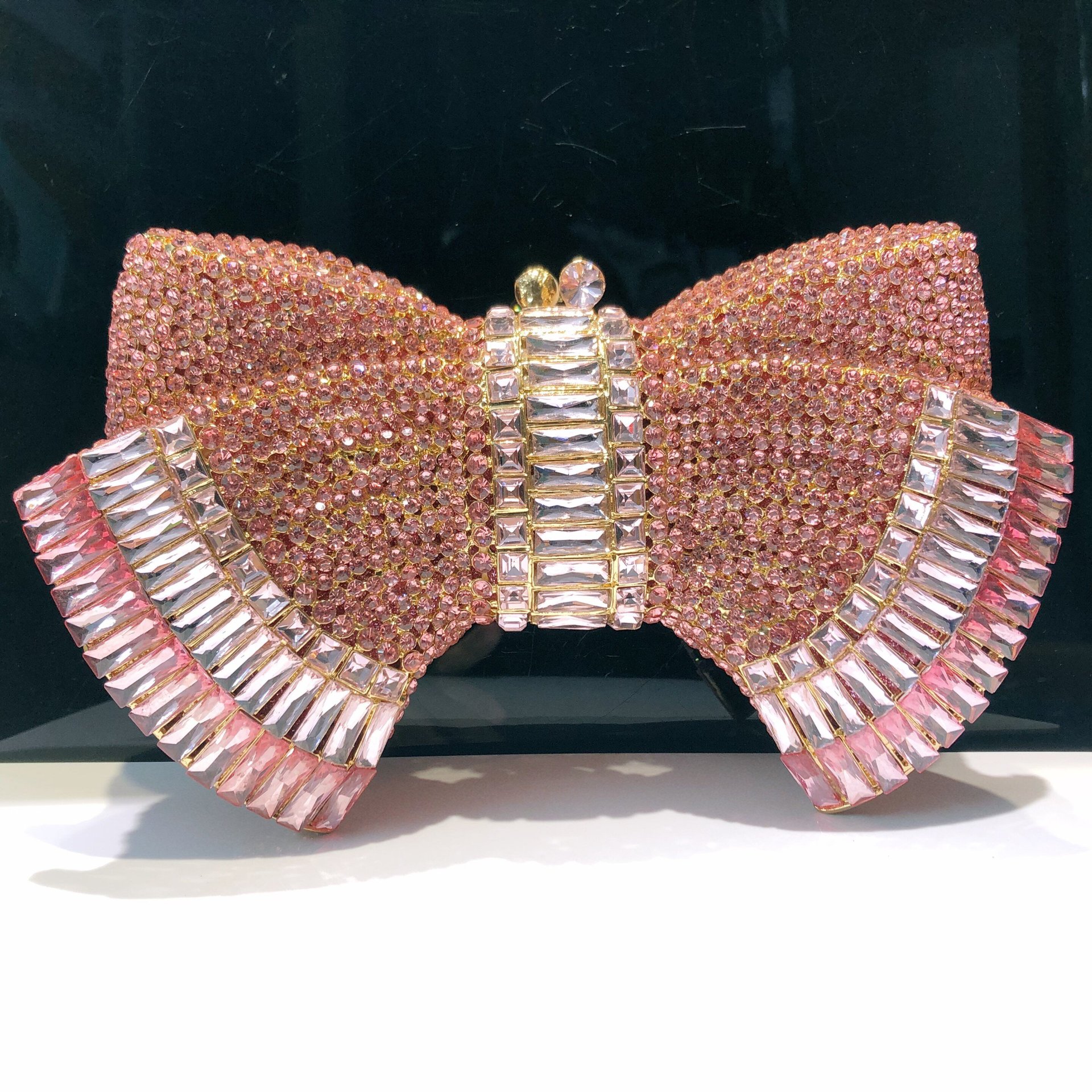 Selección estricta de nuevo arco transfronterizo con diamantes bolsa de cena europea y americana con diamantes llenos bolsa de mujer embrague de piedra