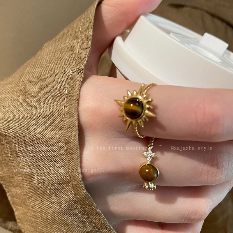 金色太阳花虎眼石戒指女轻奢小众高级感食指戒美拉德叠戴复古指环|undefined