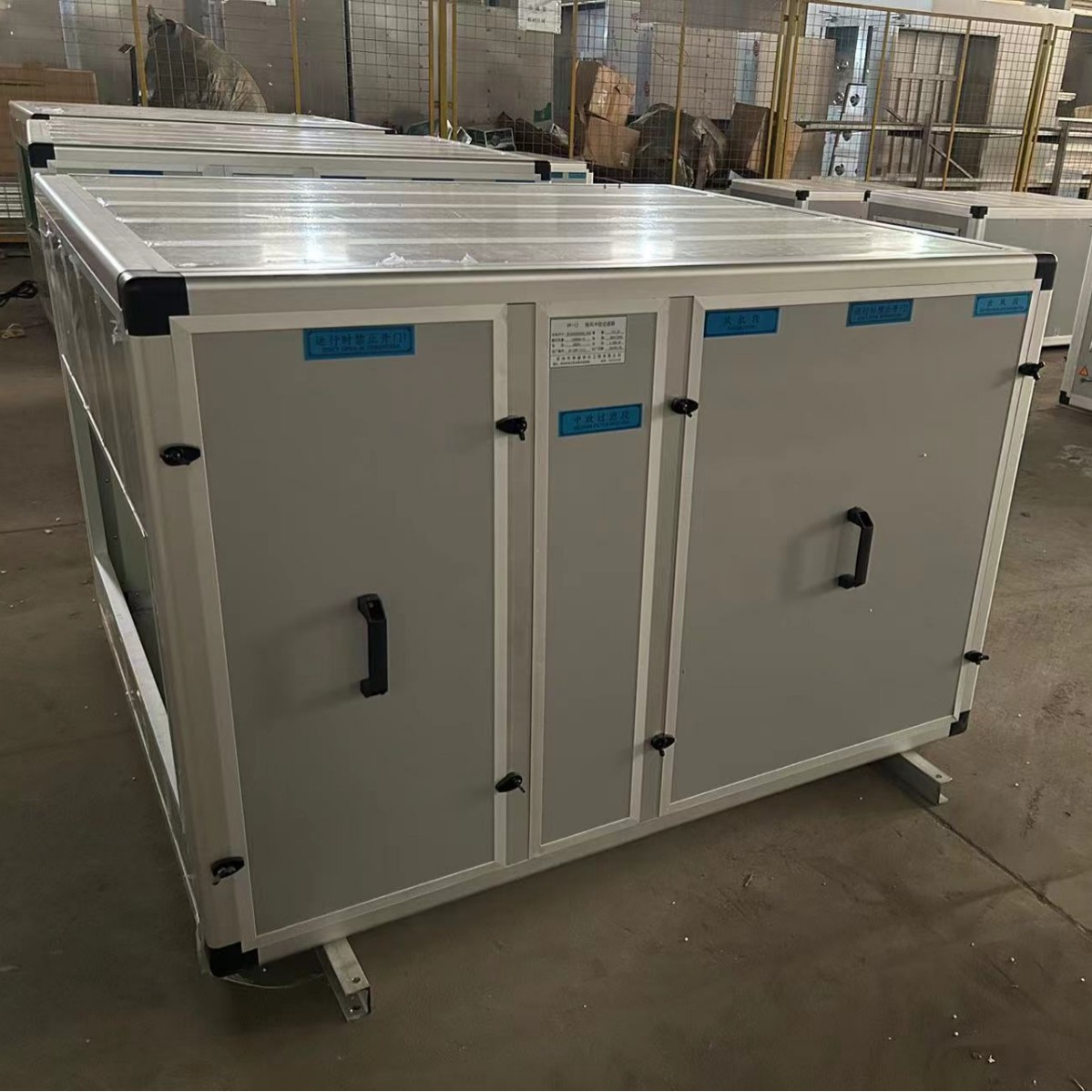 天润15年食品电子PM2.5通风实验室 吊顶式初中高效送排风过滤箱厂