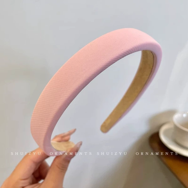 26#Light pink