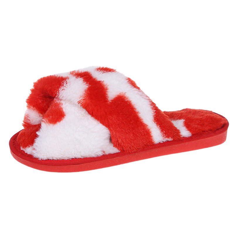 2021 Nuevo Hogar zapatillas de felpa patrón de vaca Cruz zapatillas de felpa casuales Zapatillas de algodón transfronterizo europeo y americano