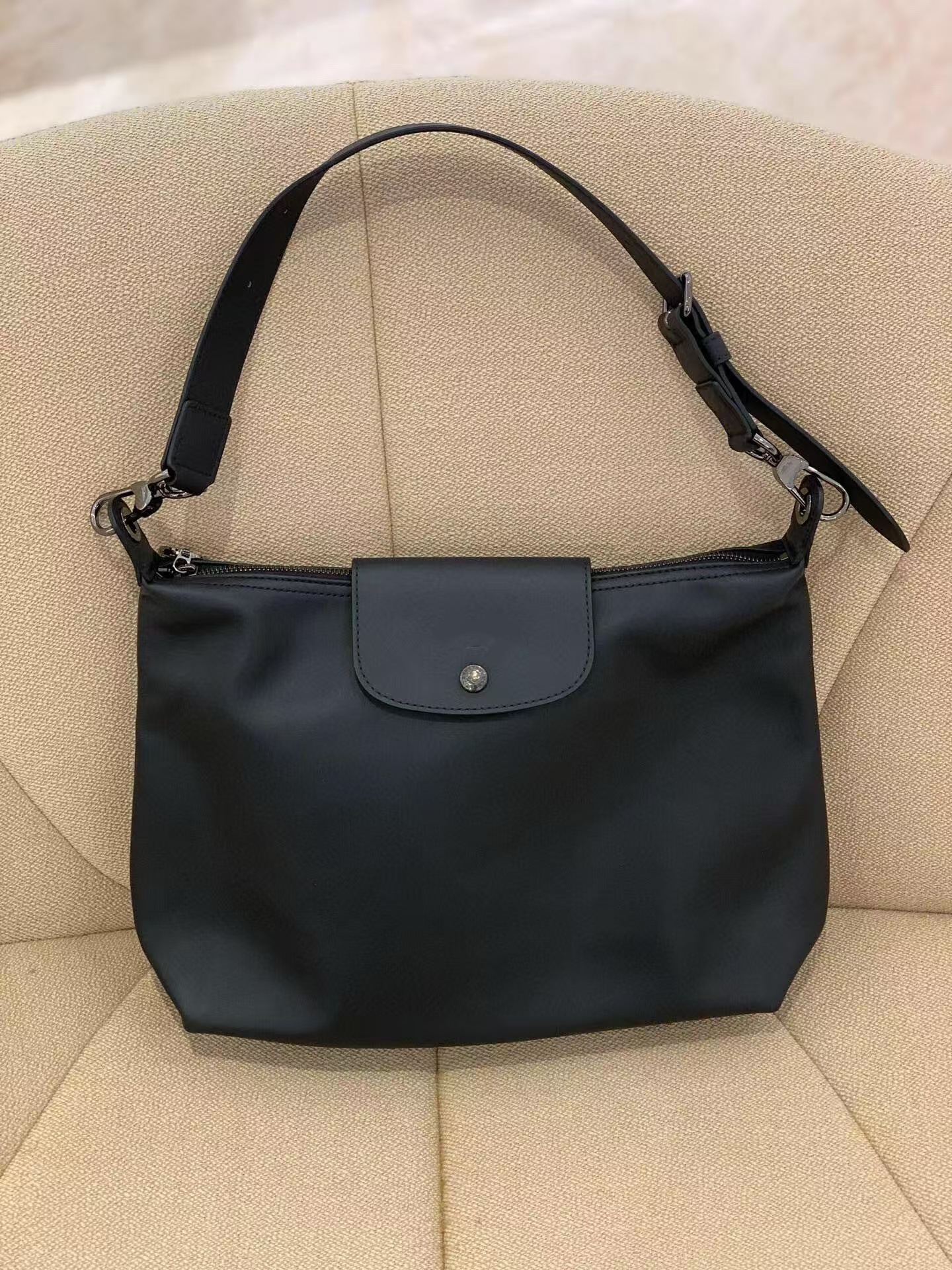 Hobo black