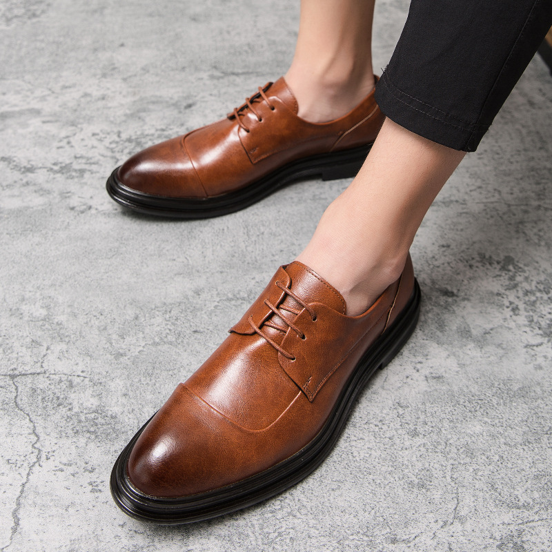 Zapatos de cuero para hombres jóvenes zapatos para hombres coreanos zapatos de moda británicos zapatos de cuero formales de negocios casuales talla 45 traje de hombre zapatos de boda