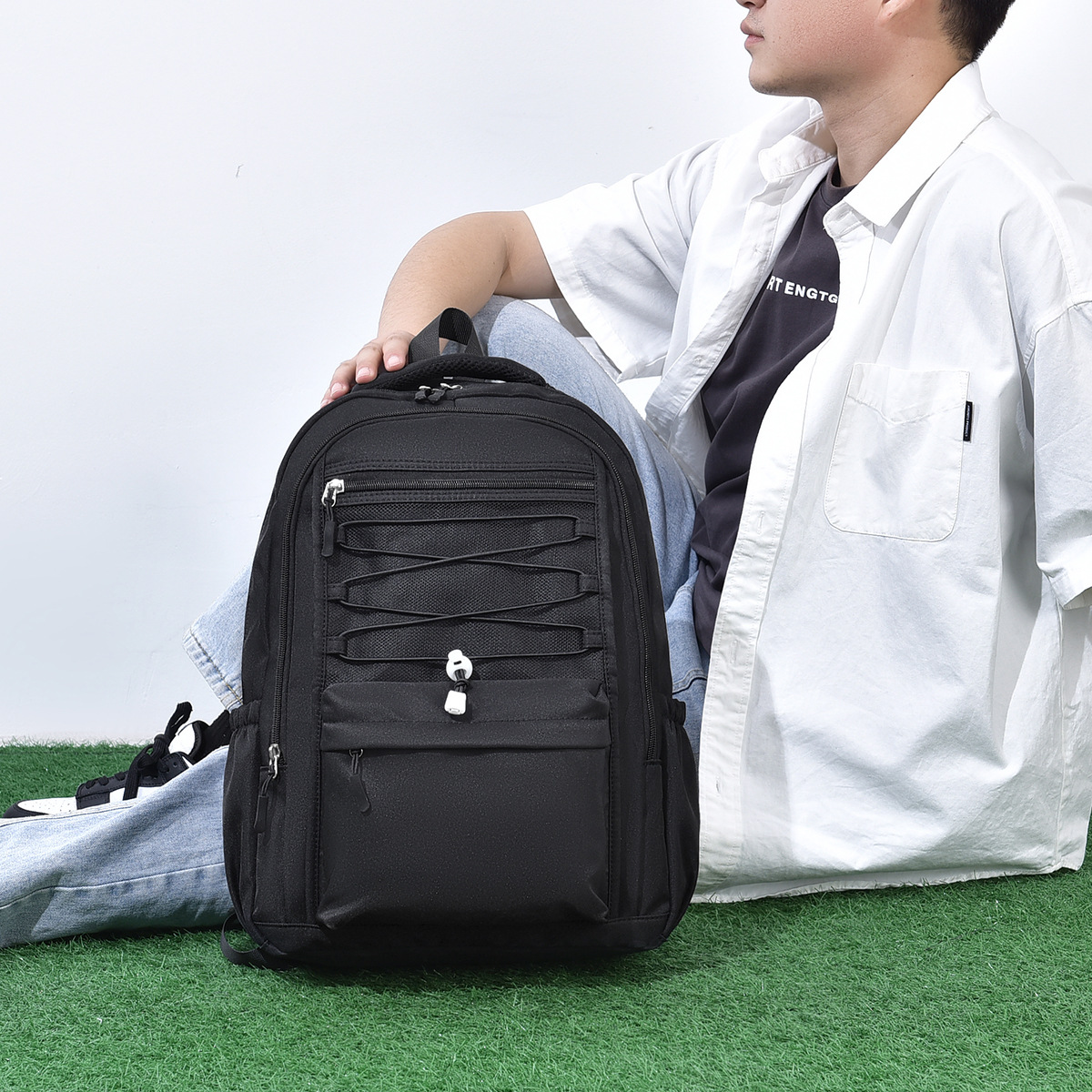 Seleccione estrictamente una nueva mochila de hombro simple para hombres y mujeres, bolsas escolares para estudiantes universitarios, moda para parejas japonesas al por mayor.