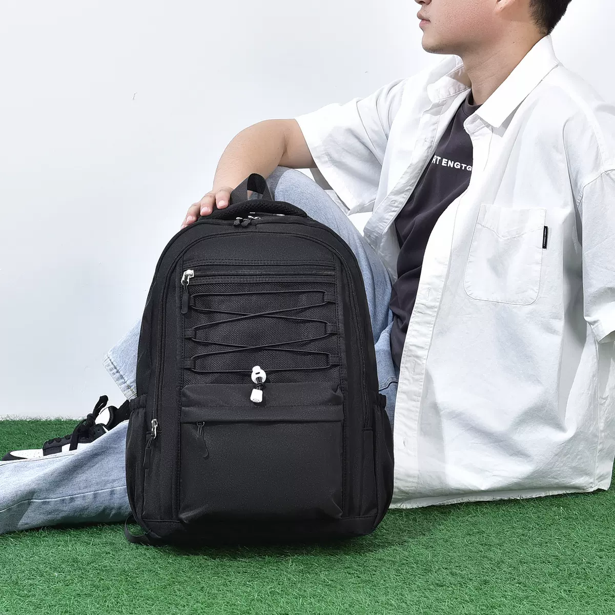 严选大容量新款简约男女双肩背包中大学生书包时尚情侣款日系批发
