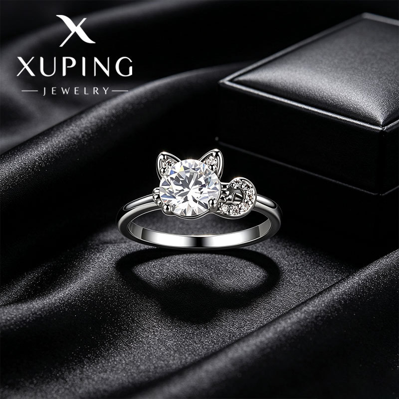 Xuping lujoso diseño ligero anillo de diamante de aleación de apertura de alta calidad anillo de moda personalidad anillo de novia